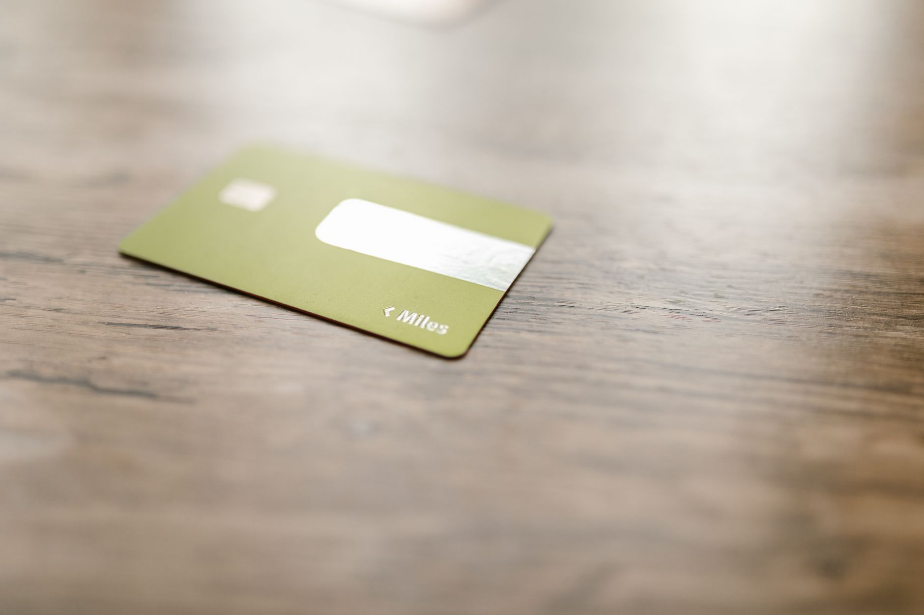 découvrez les étapes essentielles pour renouveler votre carte de résident avant son expiration. obtenez des conseils pratiques et toutes les démarches nécessaires pour assurer la continuité de votre séjour en toute légalité.