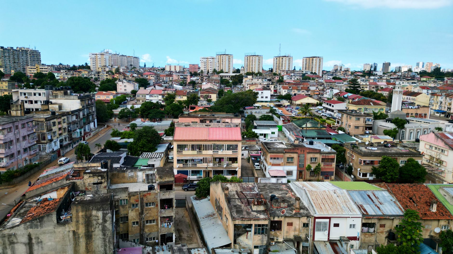 découvrez comment l'immigration à madagascar ouvre de nouvelles perspectives pour les expatriés. explorez les opportunités professionnelles, le cadre de vie et la culture riche de cette île unique, idéale pour ceux en quête d'un nouvel horizon.
