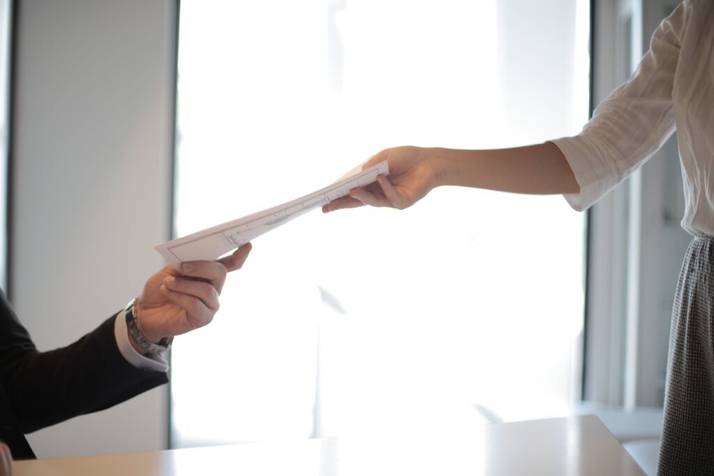 Naturalisation : préparer son entretien avec succès
