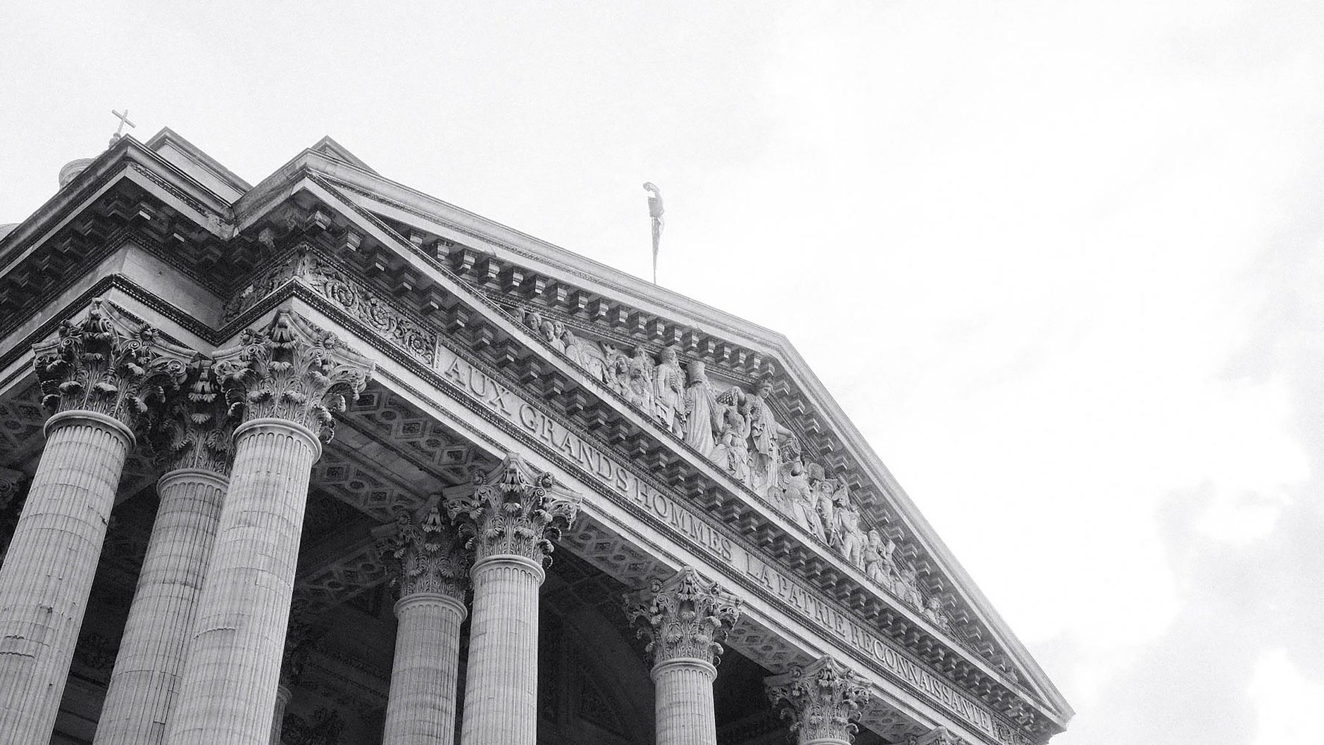 découvrez les deux préfectures les plus difficiles pour obtenir un titre de séjour en france, selon l'analyse d'un avocat. informez-vous sur les défis rencontrés et les conseils pratiques pour naviguer dans le processus d'immigration.